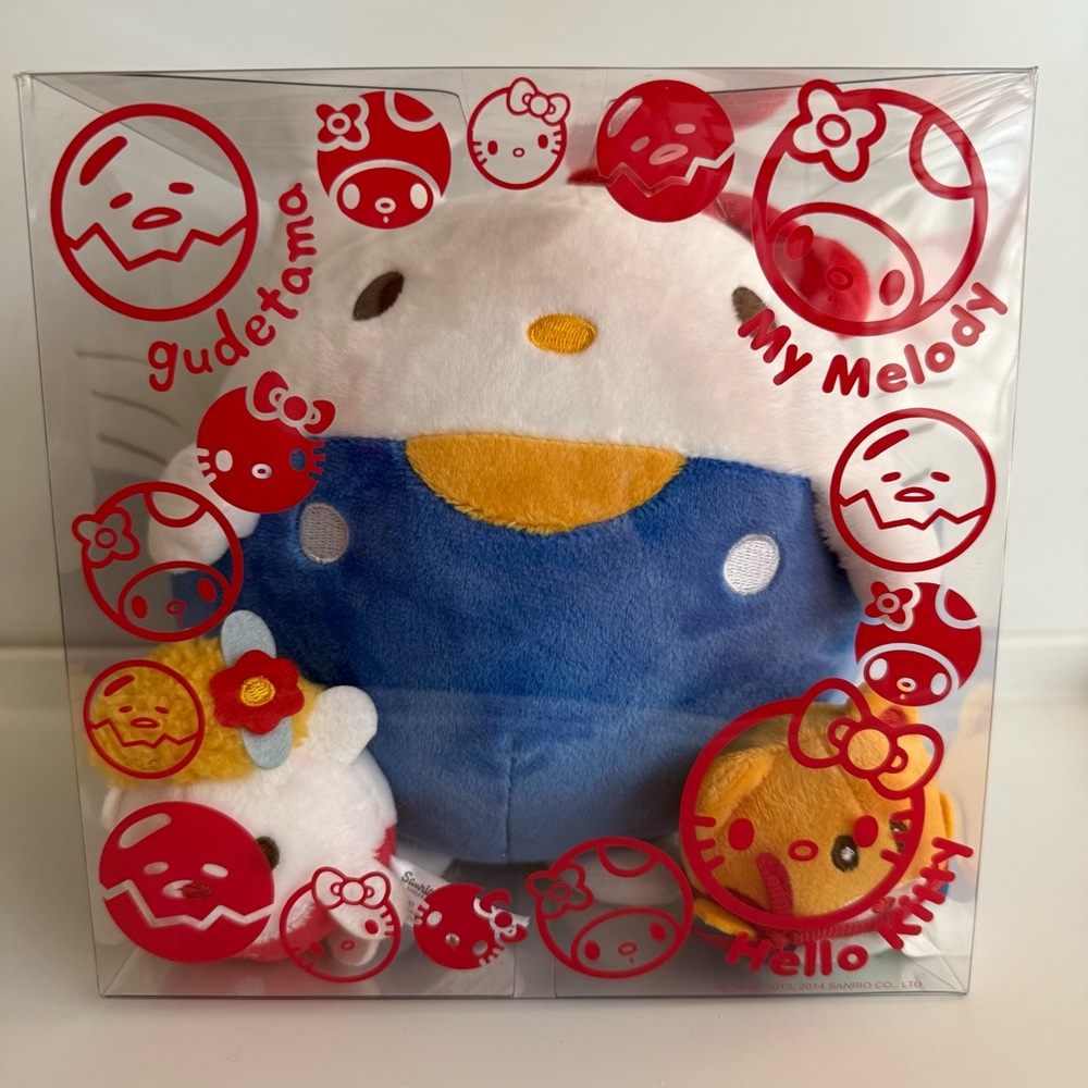 Sanrio Hello Kitty Secret Plush Buddies Kit